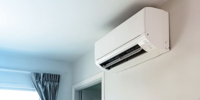 Ar Condicionado Pingando o Que Pode Ser em Sete Lagoas: 7 Causas e Soluções Ar Condicionado Pingando o Que Pode Ser em Sete Lagoas: 7 Causas e Soluções